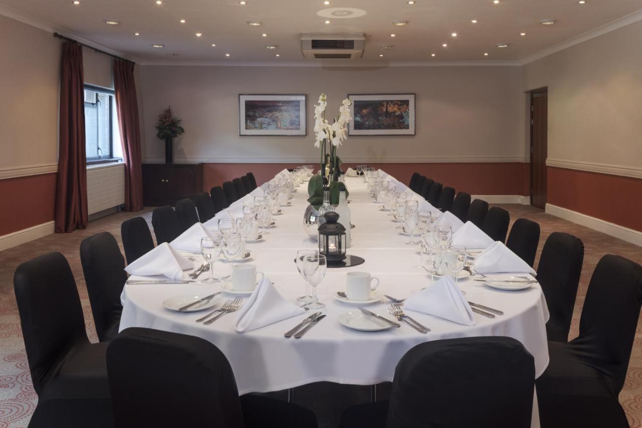 Stratford Manor Hotel Bagian luar foto