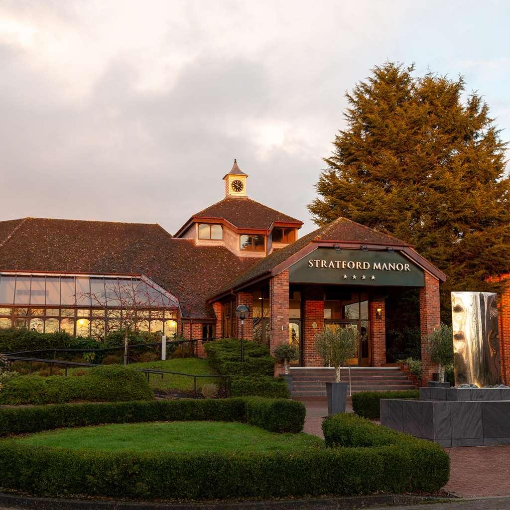 Stratford Manor Hotel Bagian luar foto