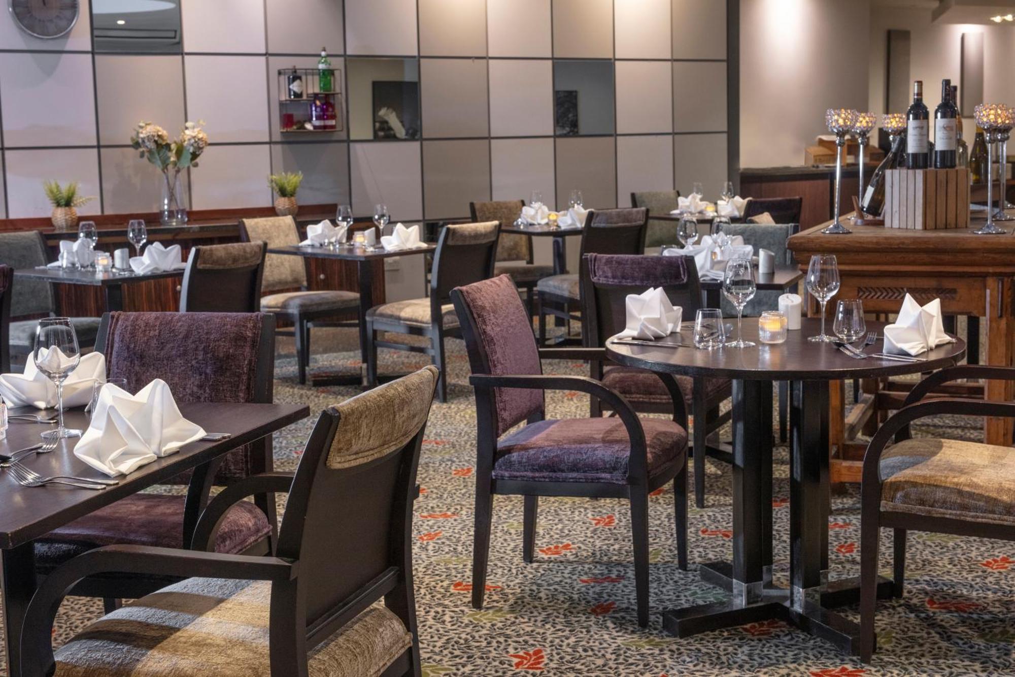 Stratford Manor Hotel Bagian luar foto