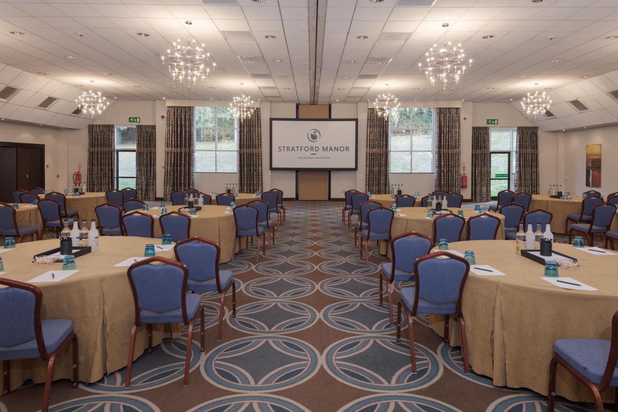 Stratford Manor Hotel Bagian luar foto