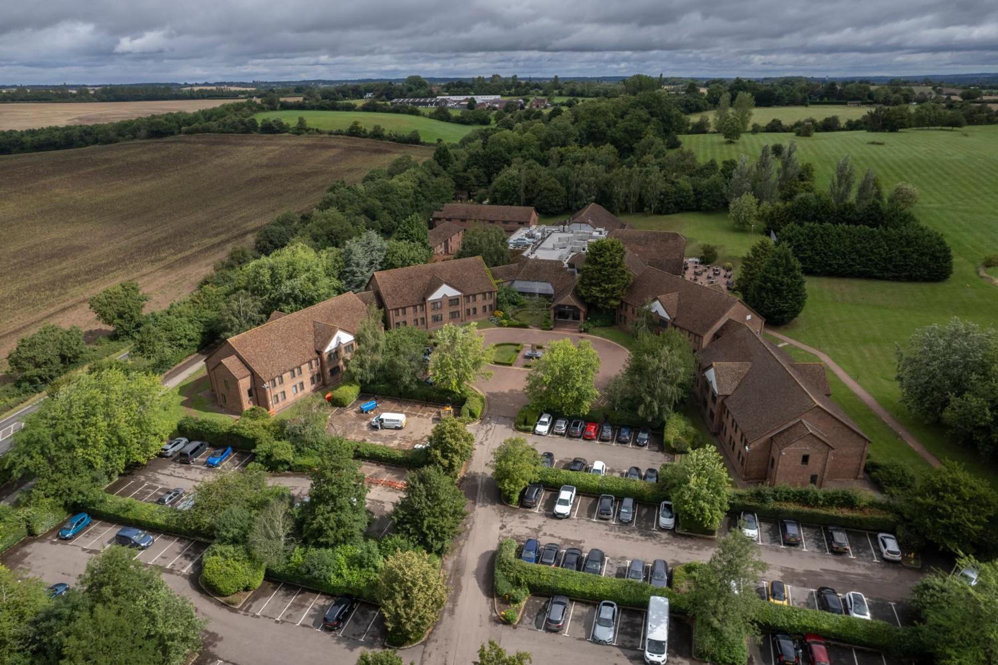 Stratford Manor Hotel Bagian luar foto